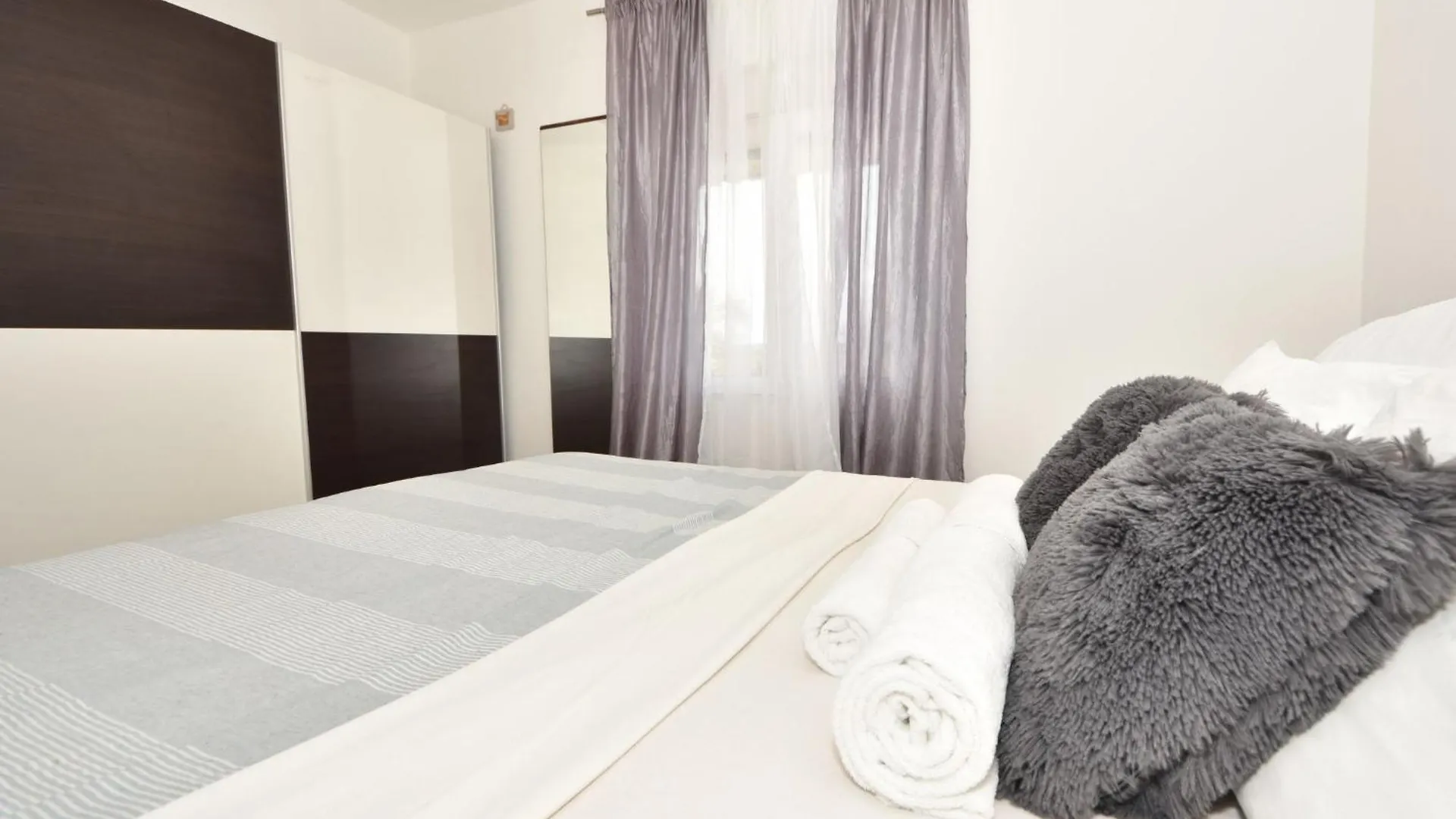 ביוגראד נה מורו Holiday Home Ivanka By Interhome 0*, ביוגראד נה מורו